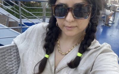 2 low ponytail braids