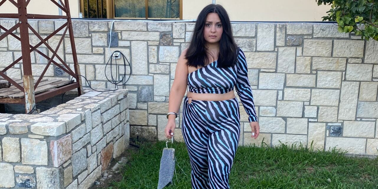 Vacation Ready: Τα  2 OOTDs για μια ημέρα διακοπών