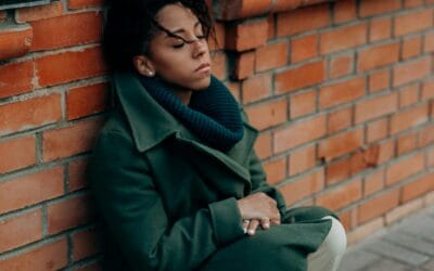 “Γυναικεία Αντιμετώπιση στην Κοινωνία: Μια Διαπολιτισμική Προσέγγιση στους Ρατσιστικούς Σχηματισμούς”*