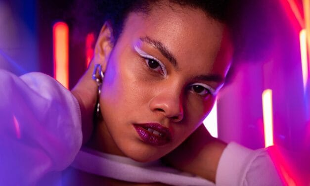 Η θηλυκή πλευρά του μωβ