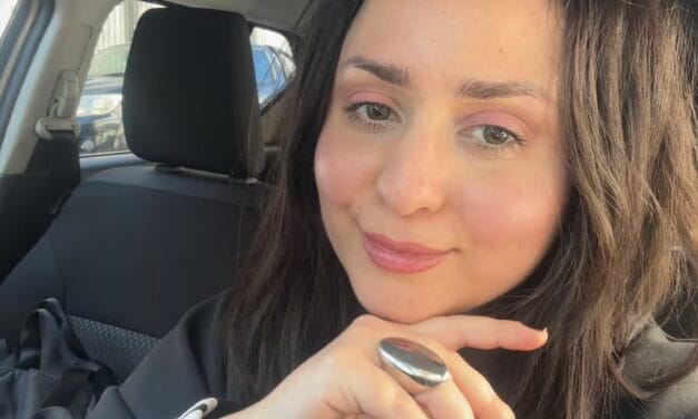 Το διακριτικό μακιγιάζ που ταιριάζει σε όλες μας και όλες τις ώρες και πώς να το πετύχετε