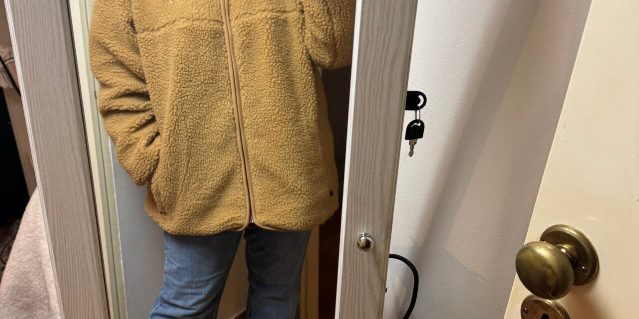 Polar Fleece: Το caffe latte must- have πανωφόρι του χειμώνα