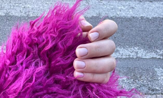 Soap Nails: H τάση στο μανικιούρ για το 2025