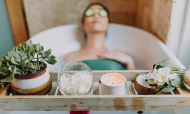 7 Timeless Beauty Rituals που θα λατρέψεις – και θα κρατήσεις για πάντα