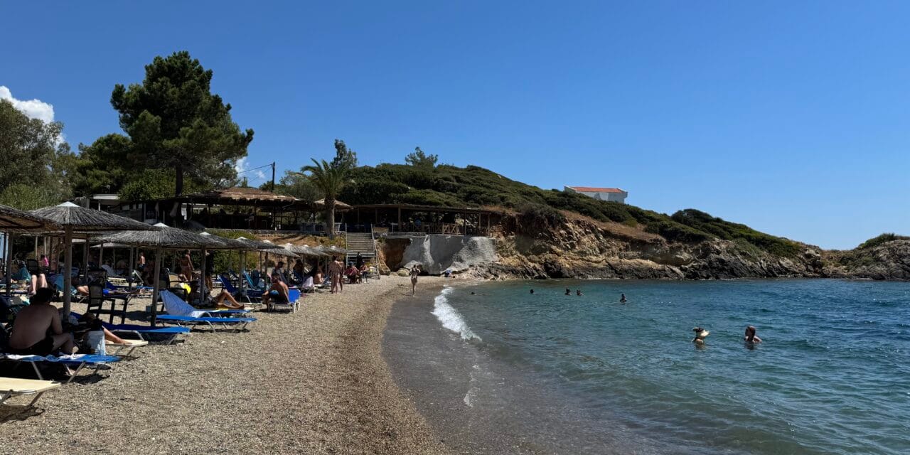 Πλύτρα & Βιανδίνη: Λακωνική Καλοκαιρινή Απόδραση – Δύο παραλίες που αξίζει να γνωρίσεις