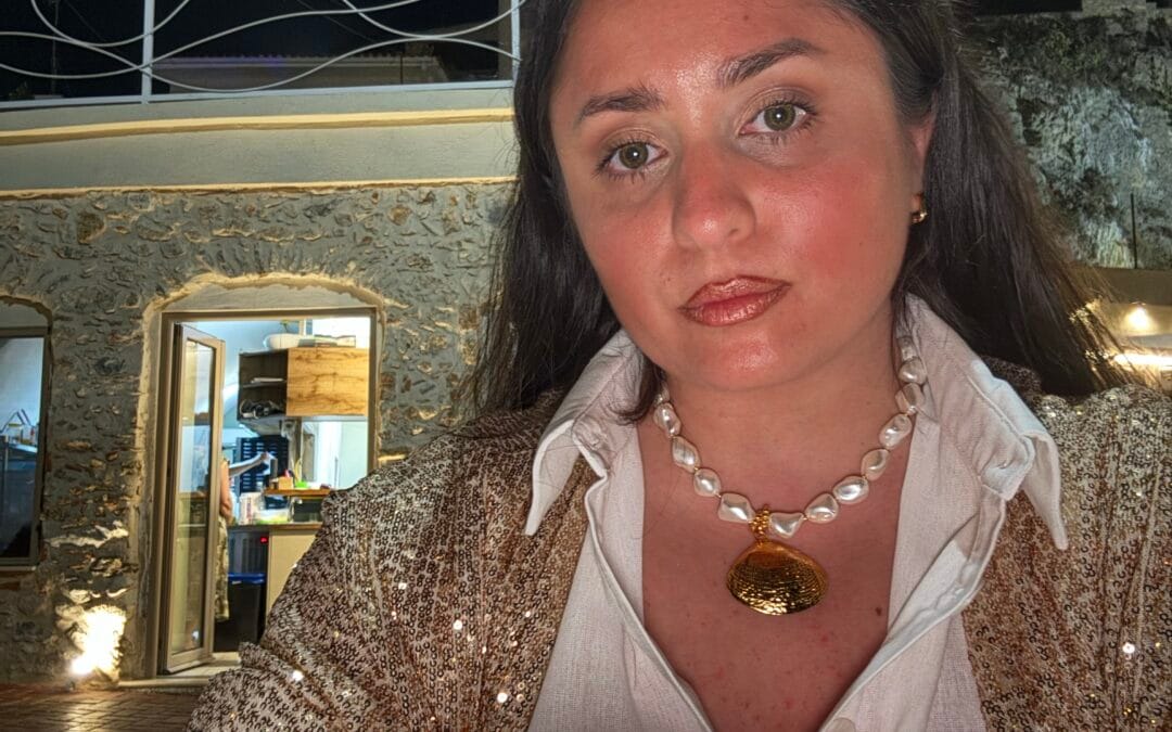 The Golden Shell: Όταν το κοχύλι γίνεται fashion mantra του καλοκαιριού