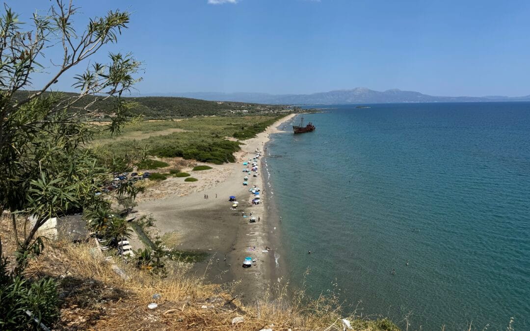 Γύθειο Λακωνίας: Παραλίες, Ναυάγιο και η καλοκαιρινή απόδραση που δεν ξεχνιέται 🌊
