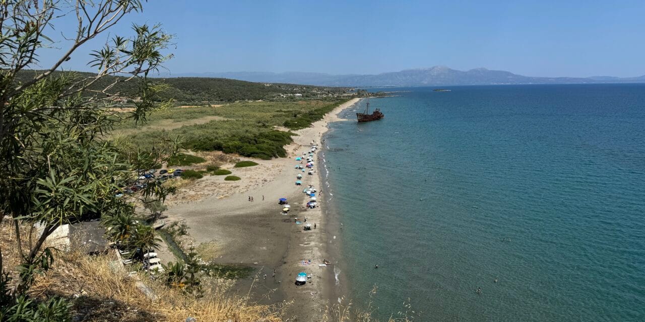 Γύθειο Λακωνίας: Παραλίες, Ναυάγιο και η καλοκαιρινή απόδραση που δεν ξεχνιέται 🌊