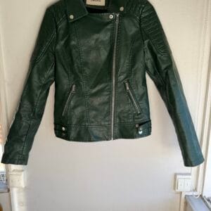 Zara Black & White Tweed Shacket with Faux-Leather Details 4 Emerald Green Faux-Leather Biker Jacket — Jump & Fish