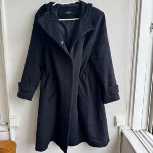 🧥 Alpha Studio Camel Wool Coat 8 LOLA Cashmere Wool Coat in Navy – Timeless Elegance with Hood