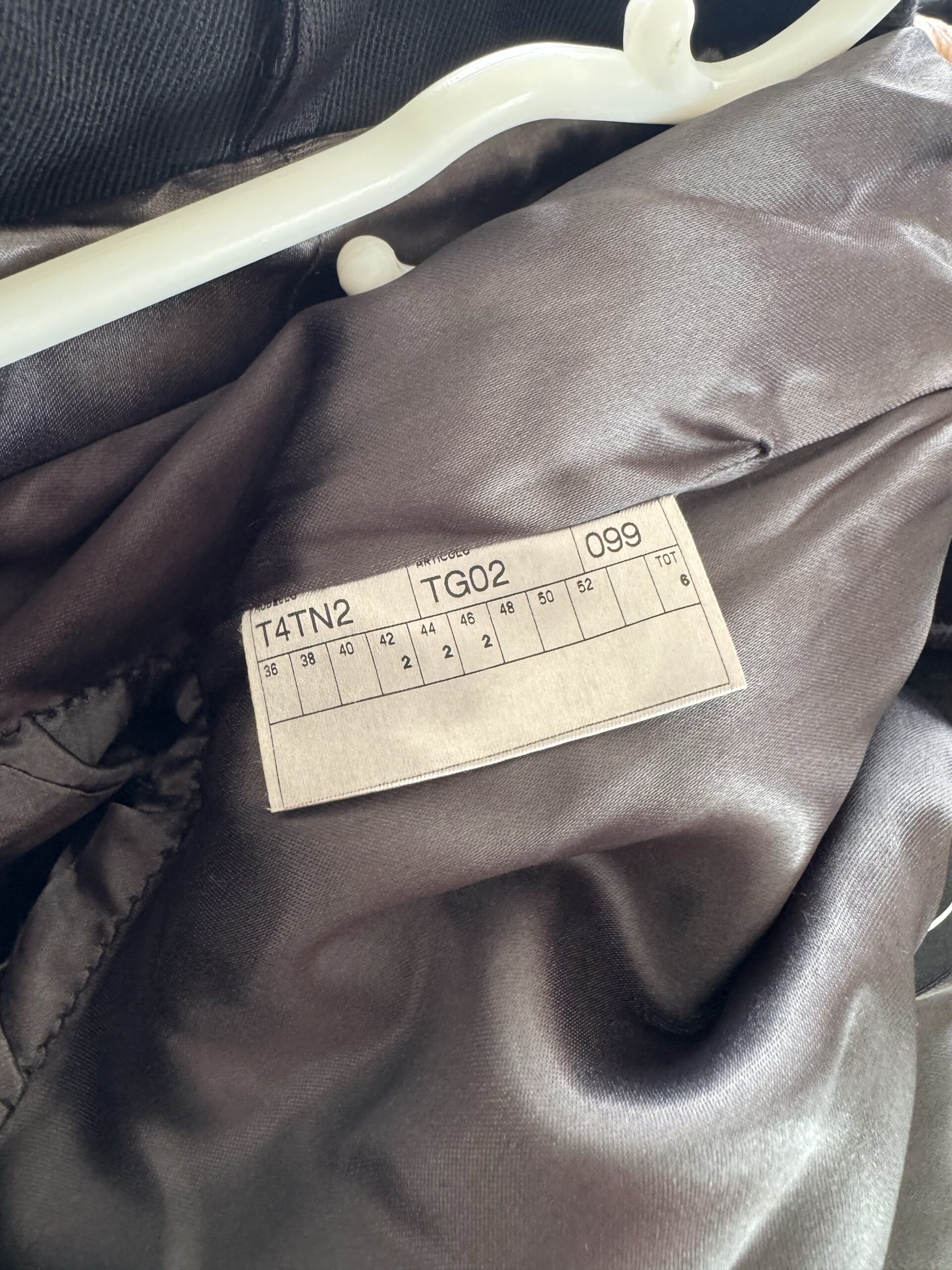 5|7 Made in Italy Wool Coat – Minimalist Tailored Elegance 4 5|7 Made in Italy Wool Coat – Minimalist Tailored Elegance - Image 4