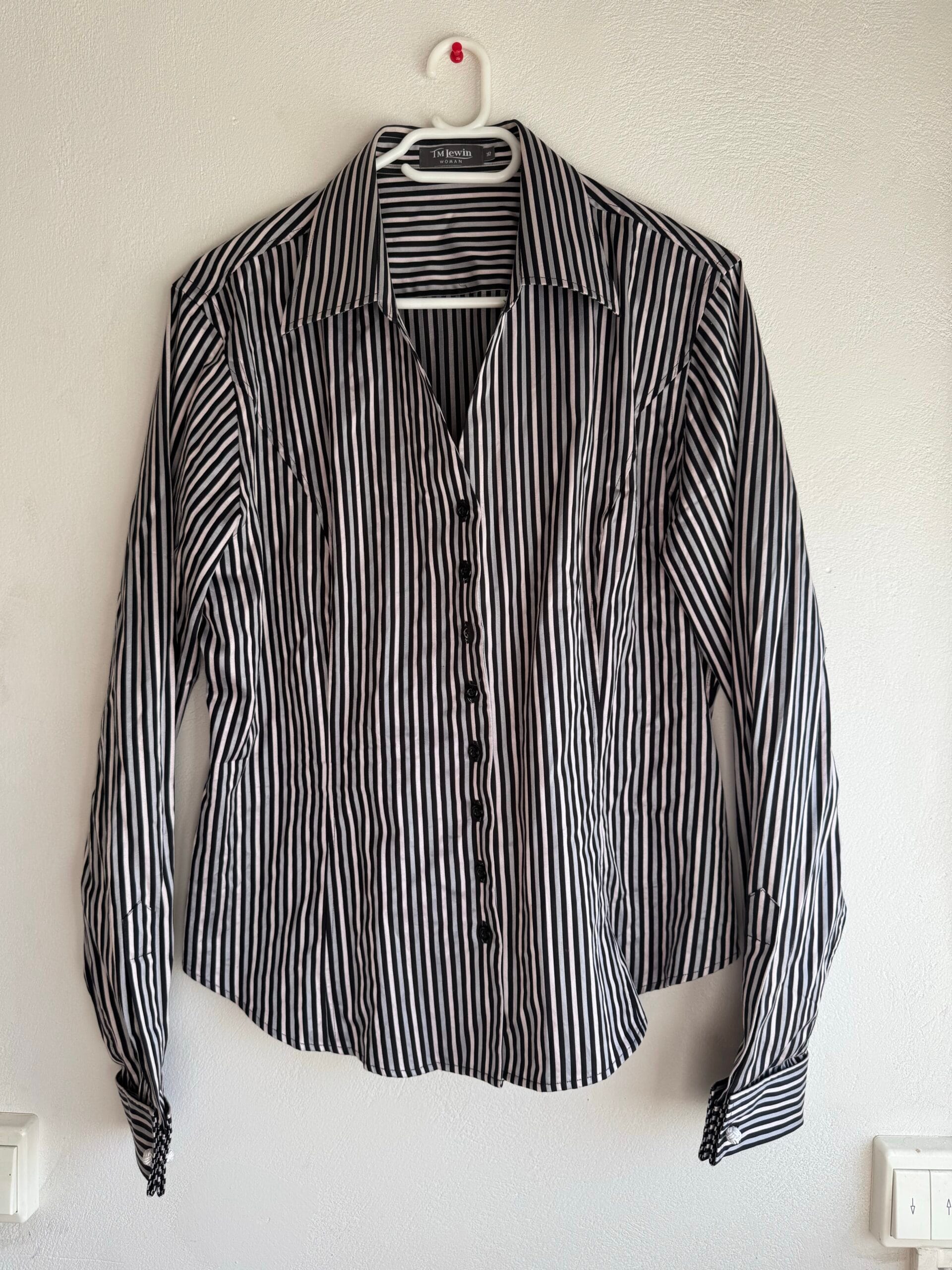 Striped Feminine Shirt by TM Lewin — Soft Structure Edition 1 Striped Feminine Shirt by TM Lewin — Soft Structure Edition