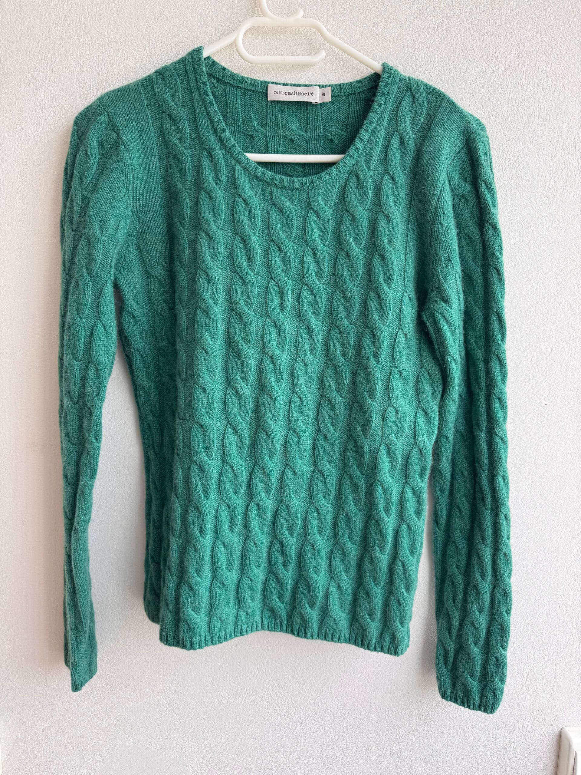 Πράσινο κασμιρένιο πουλόβερ Pure Cashmere με πλέξη “braid cable” 1 Πράσινο κασμιρένιο πουλόβερ Pure Cashmere με πλέξη “braid cable”