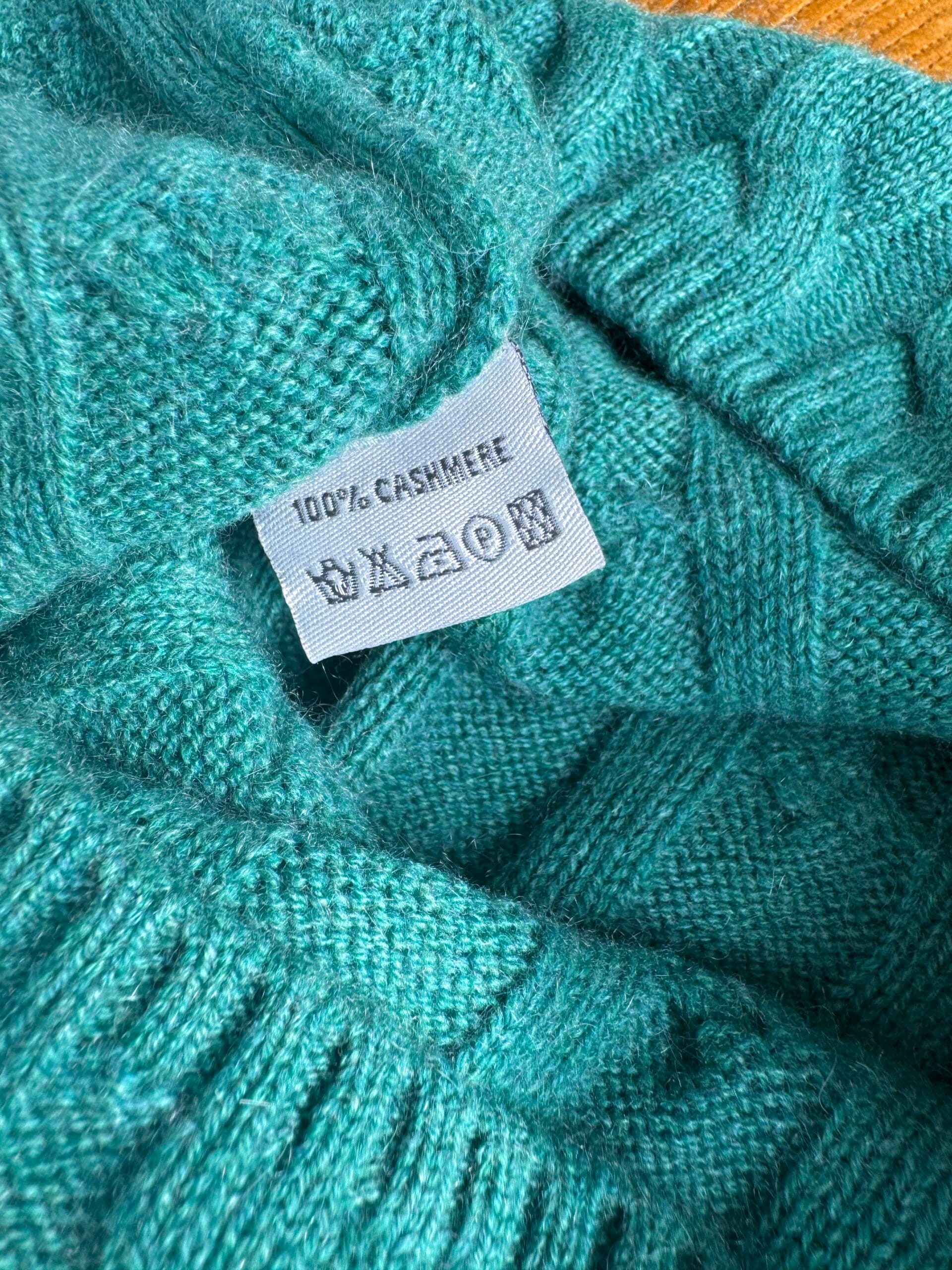 Πράσινο κασμιρένιο πουλόβερ Pure Cashmere με πλέξη “braid cable” 3 Πράσινο κασμιρένιο πουλόβερ Pure Cashmere με πλέξη “braid cable” - Image 3