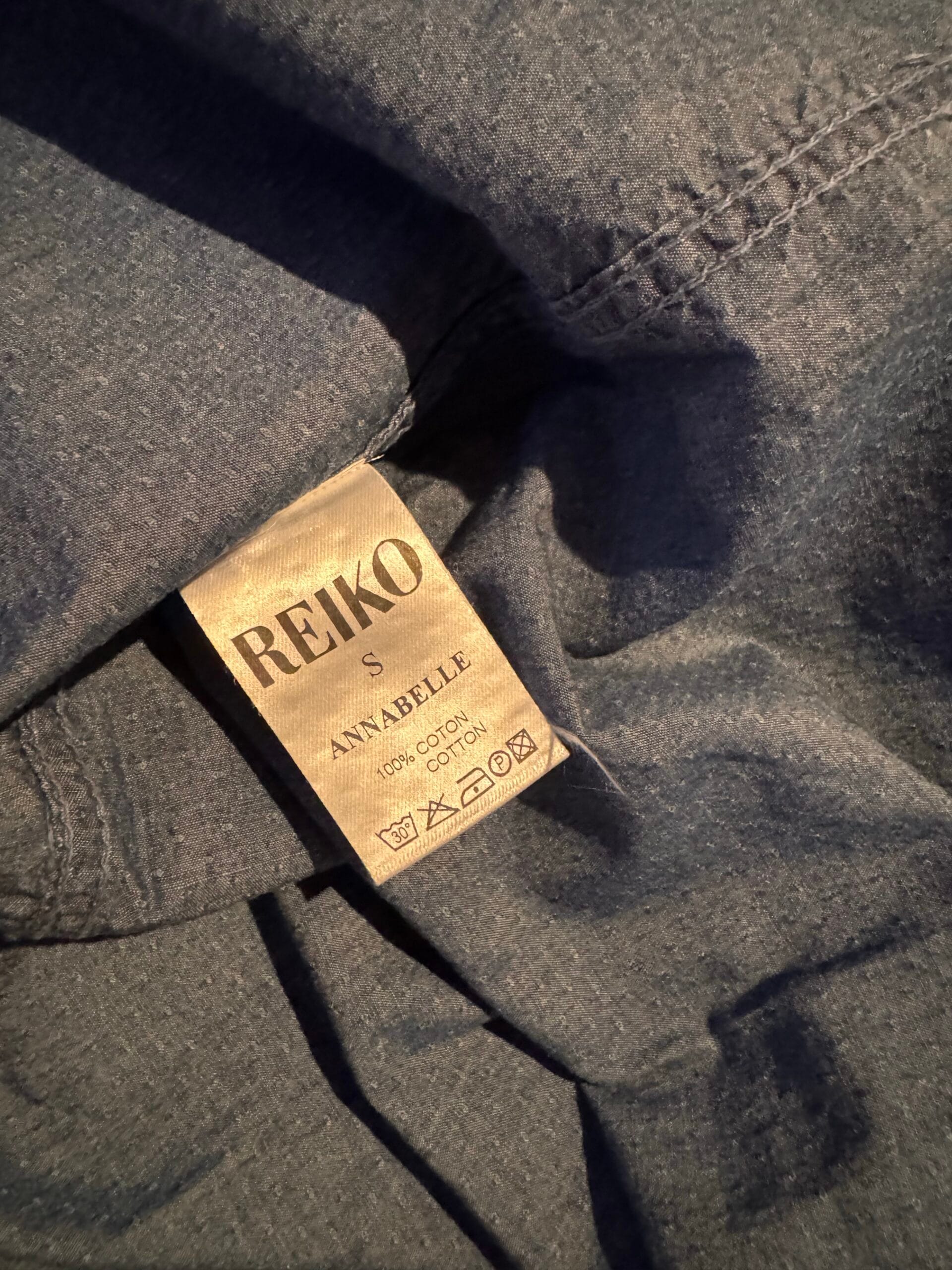 Reiko “Annabelle” denim πουκάμισο με αστεράκια στον γιακά 3 Reiko “Annabelle” denim πουκάμισο με αστεράκια στον γιακά - Image 3