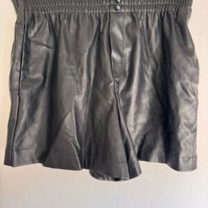 ZARA High-Waist Leather Shorts – Μαύρο | Μέγεθος S