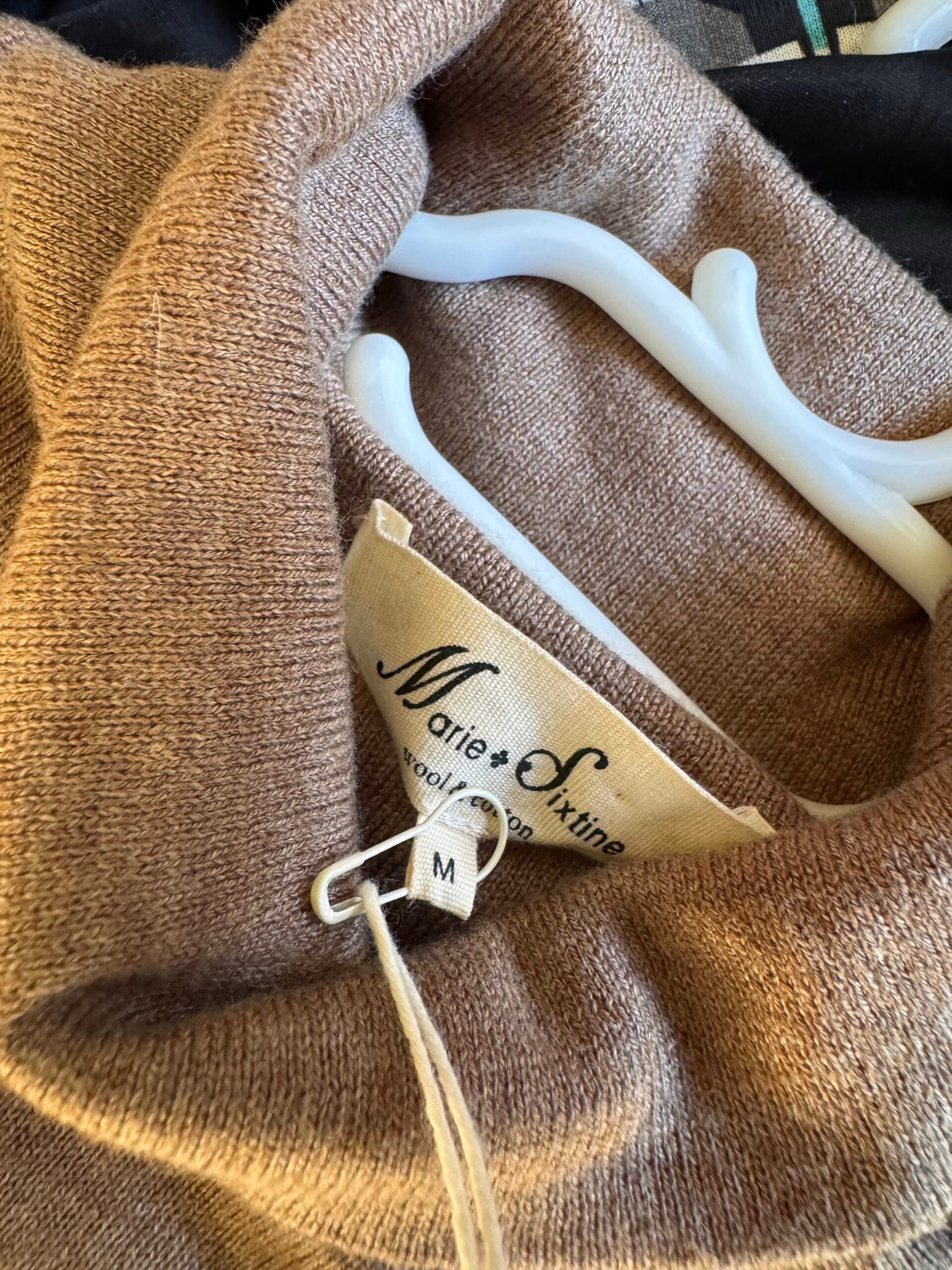 Marie Sixtine Premium Wool-Blend Top (NWT) – Size M 3 Marie Sixtine Premium Wool-Blend Top (NWT) – Size M - Image 3