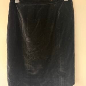 Black Handmade Velvet Pencil Skirt – Size S (High-Waist, Elegant)
