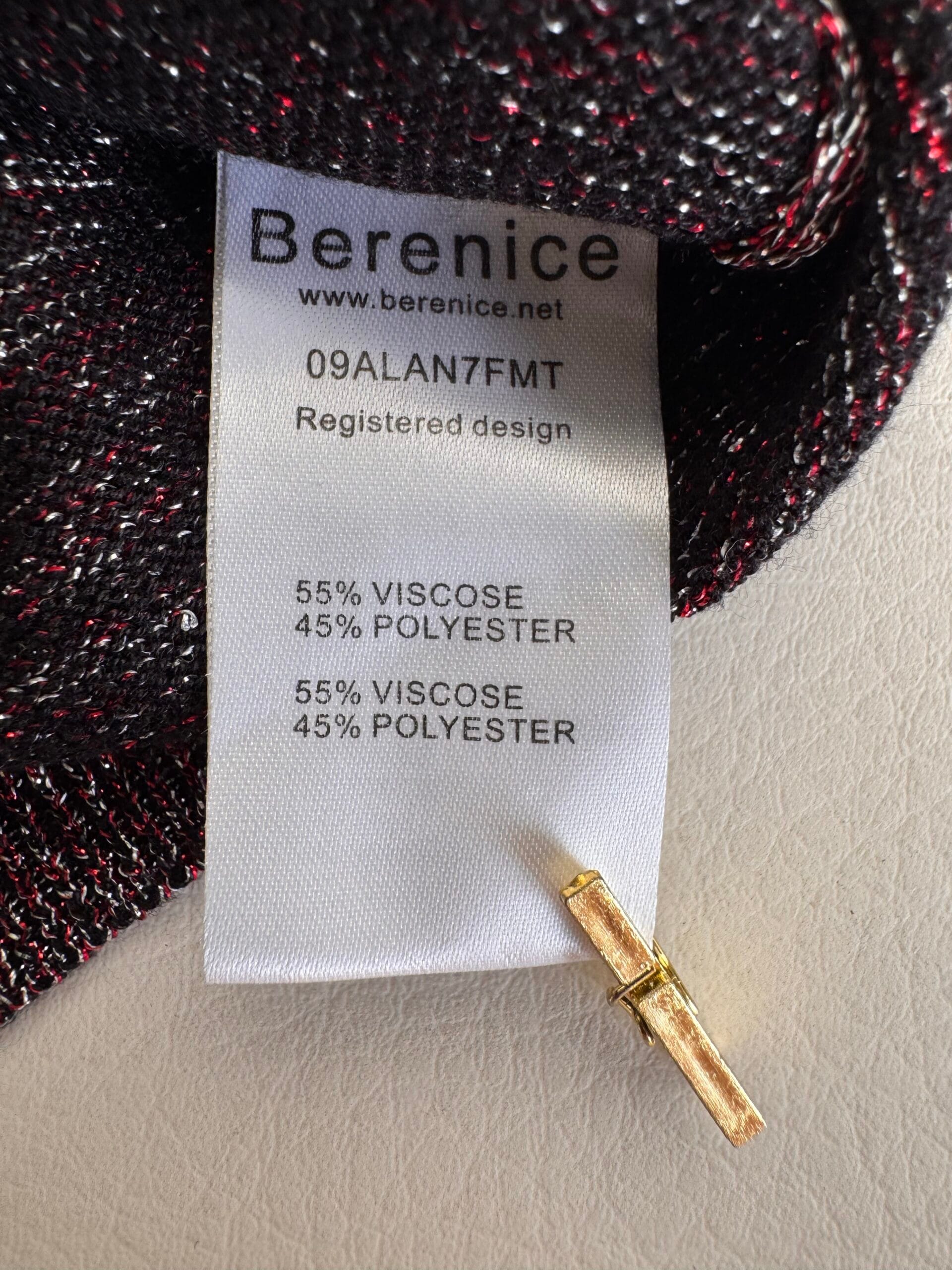 Berenice Paris Metallic Ruffle Knit – Πλεκτό με Βολάν (S/M) 3 Berenice Paris Metallic Ruffle Knit – Πλεκτό με Βολάν (S/M) - Image 3