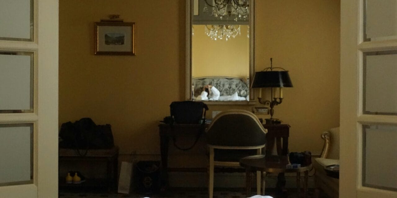 Quiet Luxury in Real Life: Ο πιο εύκολος τρόπος να ανεβάσεις το στυλ σου τον χειμώνα 2025