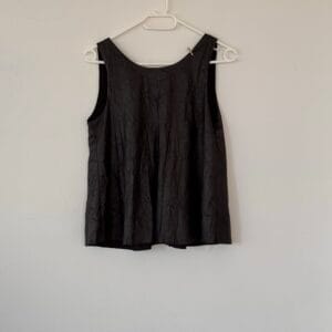 Μαύρο Leather-Look Crinkled Sleeveless Top – Addloft (Size S)