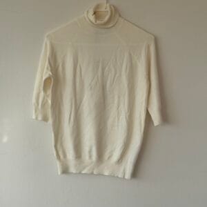 ZARA Off-White Knit Turtleneck (M) — Join Life Collection