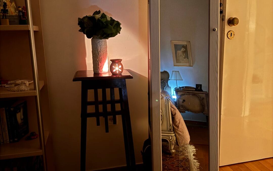 FASHION MEDIA BRAND 2 Diffuser / wax melt burner: Το cozy αντικείμενο που μεταμορφώνει τον χώρο σου – και όχι, δεν είναι απλώς ένα κερί