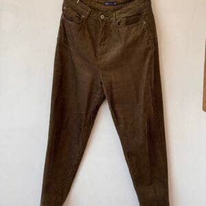 M&S Collection κοτλέ παντελόνι σε σκούρο χακί – EU 40