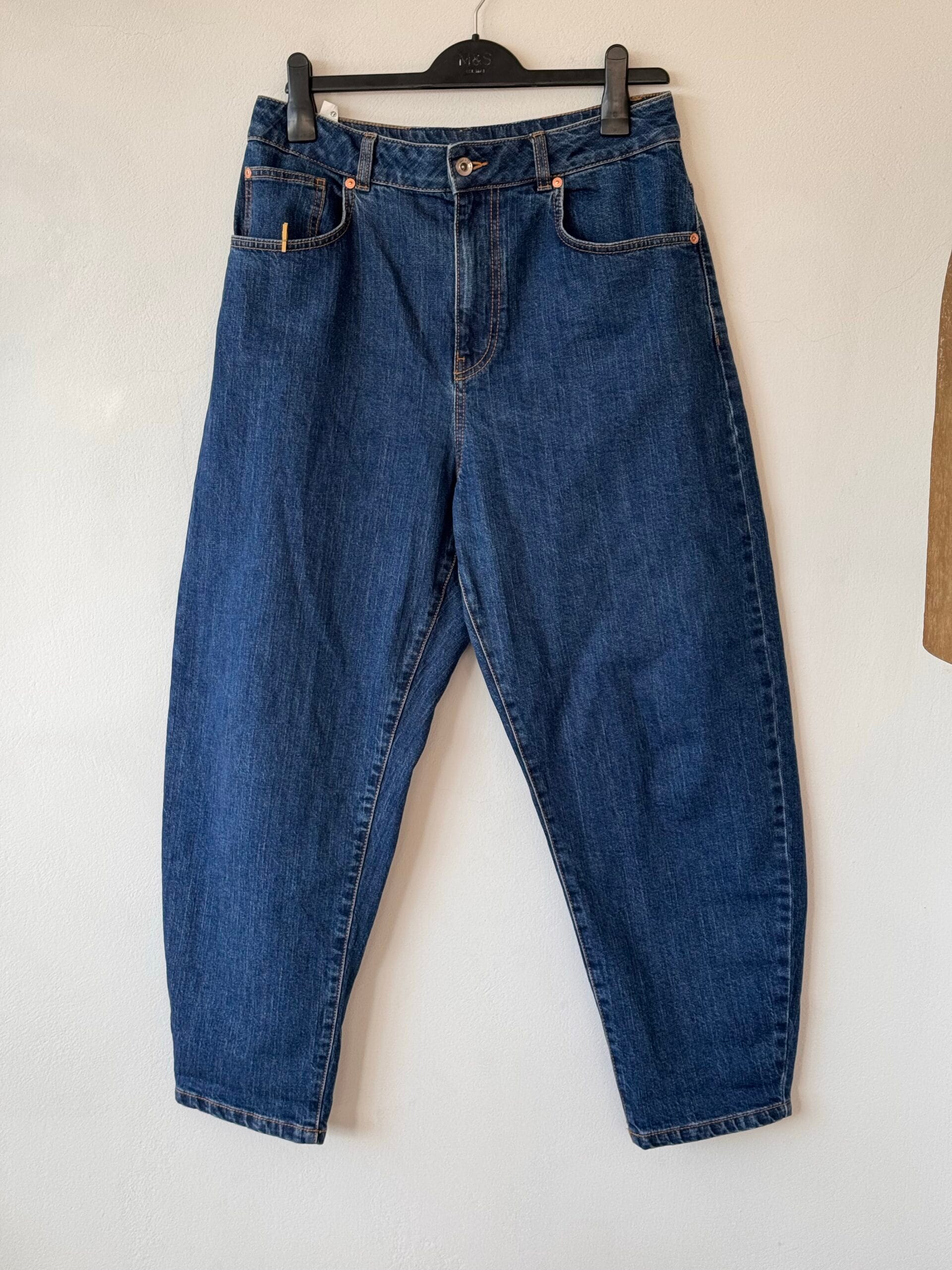 Barrel Leg Denim Παντελόνι Benetton – 99% Βαμβάκι – Size 33 1 Barrel Leg Denim Παντελόνι Benetton – 99% Βαμβάκι – Size 33
