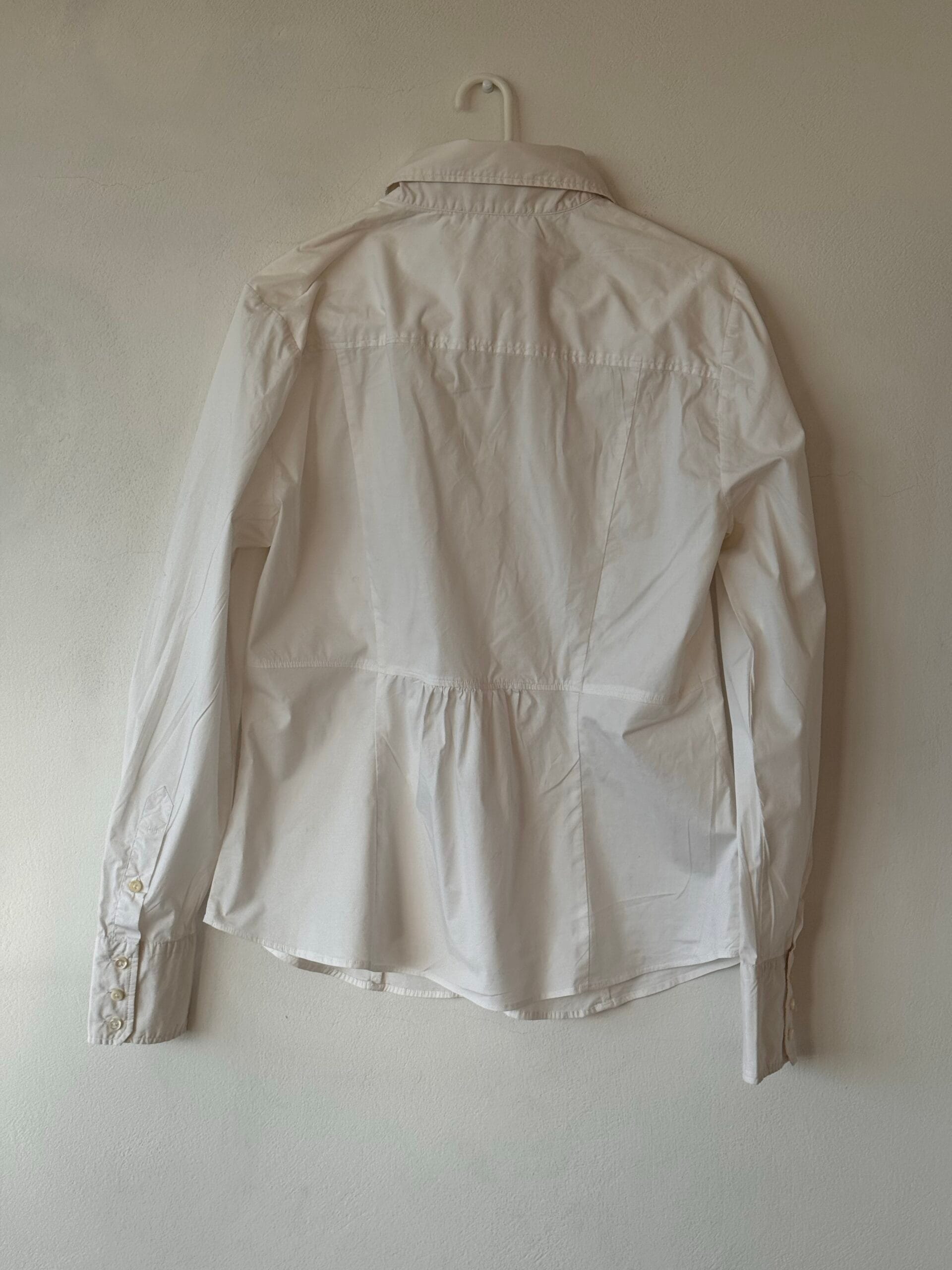 Weekend Max Mara white fitted shirt 2 Weekend Max Mara white fitted shirt - Image 2