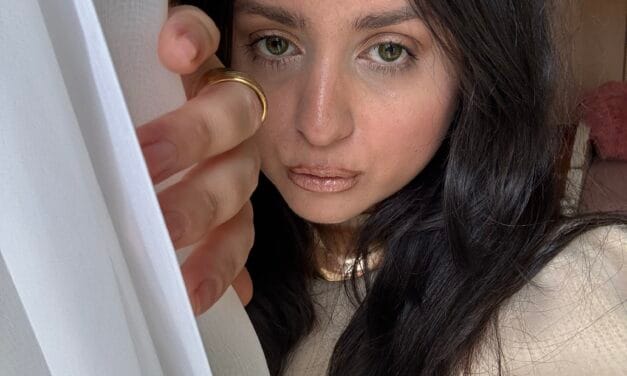 Τέσσερα MAC lip gloss, τέσσερις εκδοχές σύγχρονης θηλυκότητας