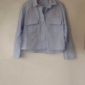 Massimo Dutti Light Blue Cropped Cotton Shirt XS – Modern Tailoring Essential
