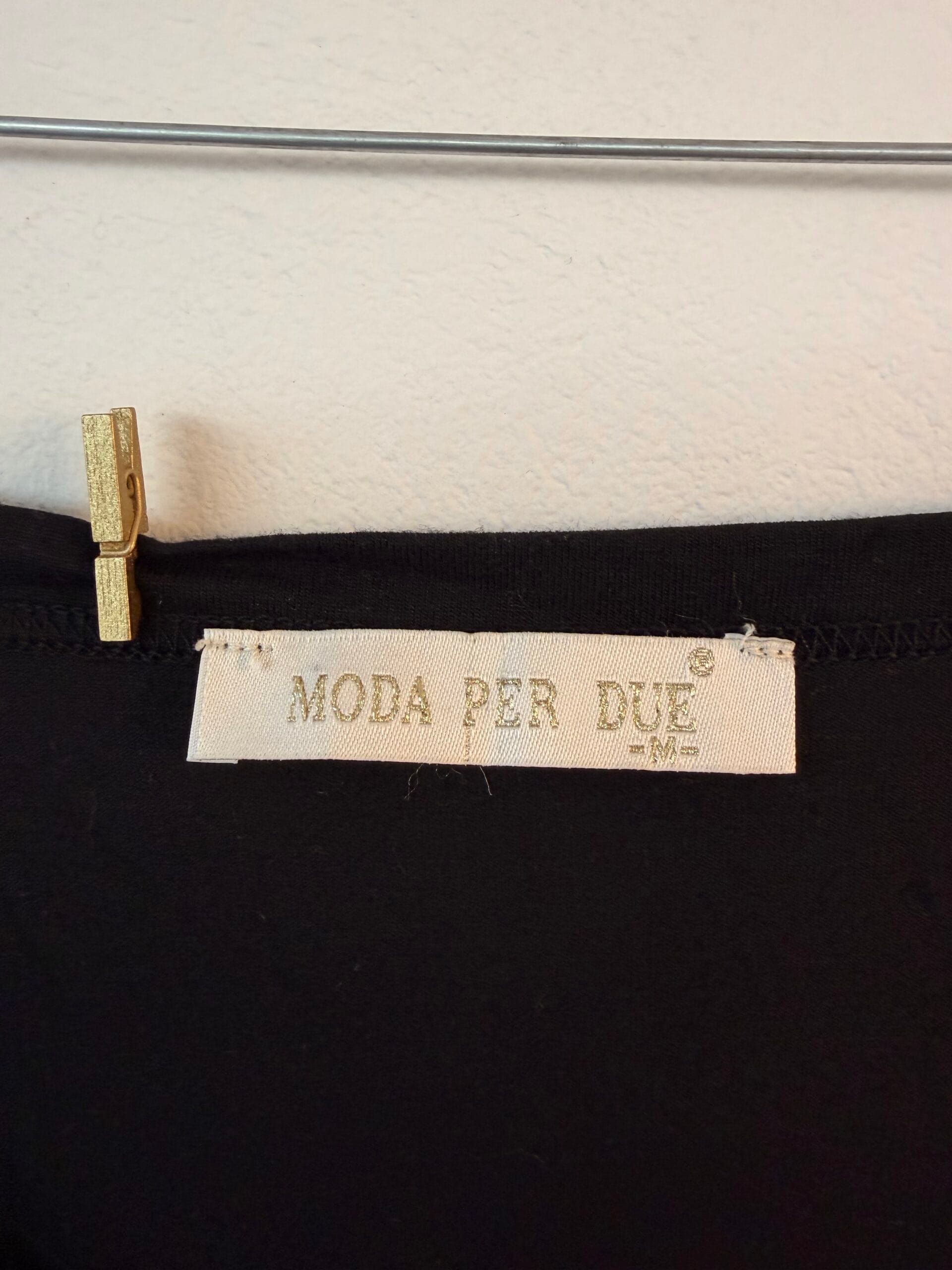 Top Moda Per Due με διακοσμητικές πέρλες & διαφάνειες – Μαύρο – Size M 4 Top Moda Per Due με διακοσμητικές πέρλες & διαφάνειες – Μαύρο – Size M - Image 4