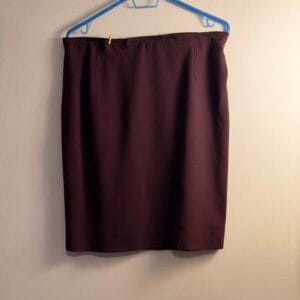 FASHION MEDIA BRAND 25 Burgundy tailored pencil skirt – matching set με cropped blazer