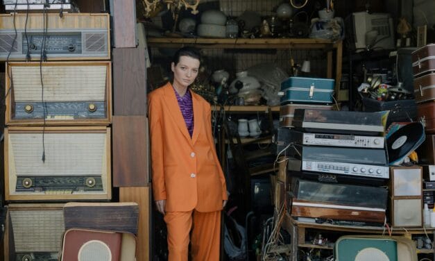 Το “Παλιό” είναι το νέο New: Γιατί το Second Hand δεν είναι τάση, αλλά η Επανάσταση του 2026