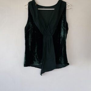 FASHION MEDIA BRAND 25 Βελούδινο Σμαραγδί Τοπ με Μεταξωτό Δέσιμο – Silk Blend – Εκτίμηση S/M