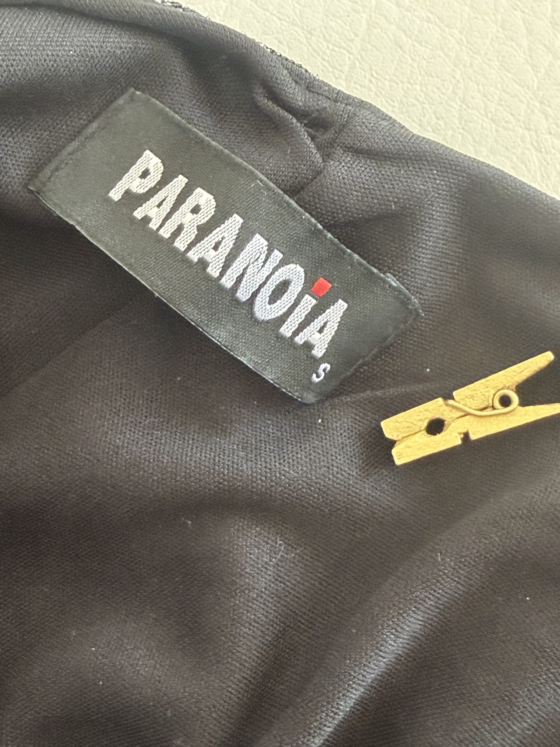 PARANOIA Bodycon Φόρεμα με Έξω Πλάτη – Μέγεθος S 5 PARANOIA Bodycon Φόρεμα με Έξω Πλάτη – Μέγεθος S - Image 5