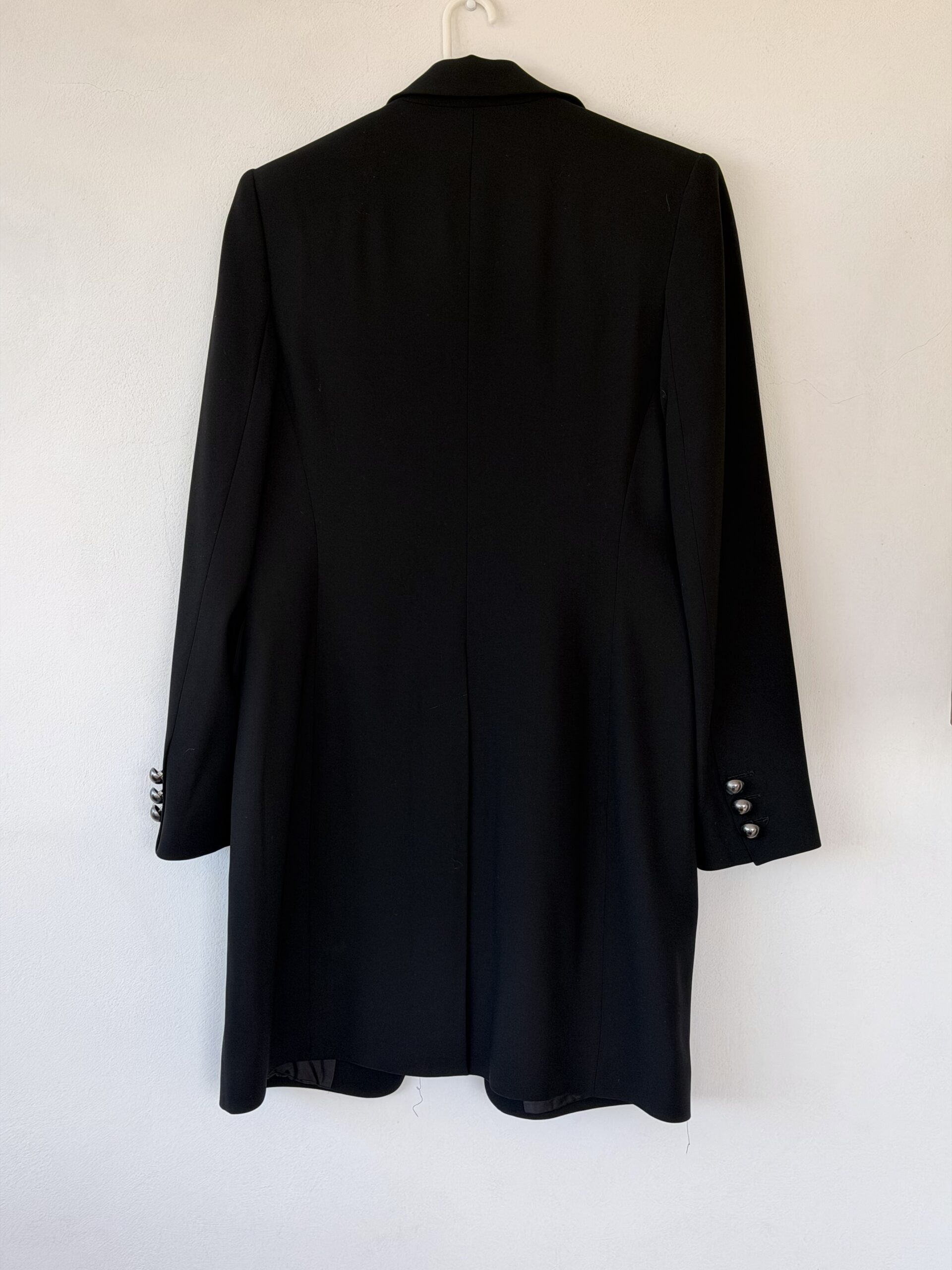 Angelo Μαύρο Μακρύ Blazer Coat με Μεταλλικά Κουμπιά – Μέγεθος S 5 Angelo Μαύρο Μακρύ Blazer Coat με Μεταλλικά Κουμπιά – Μέγεθος S - Image 5