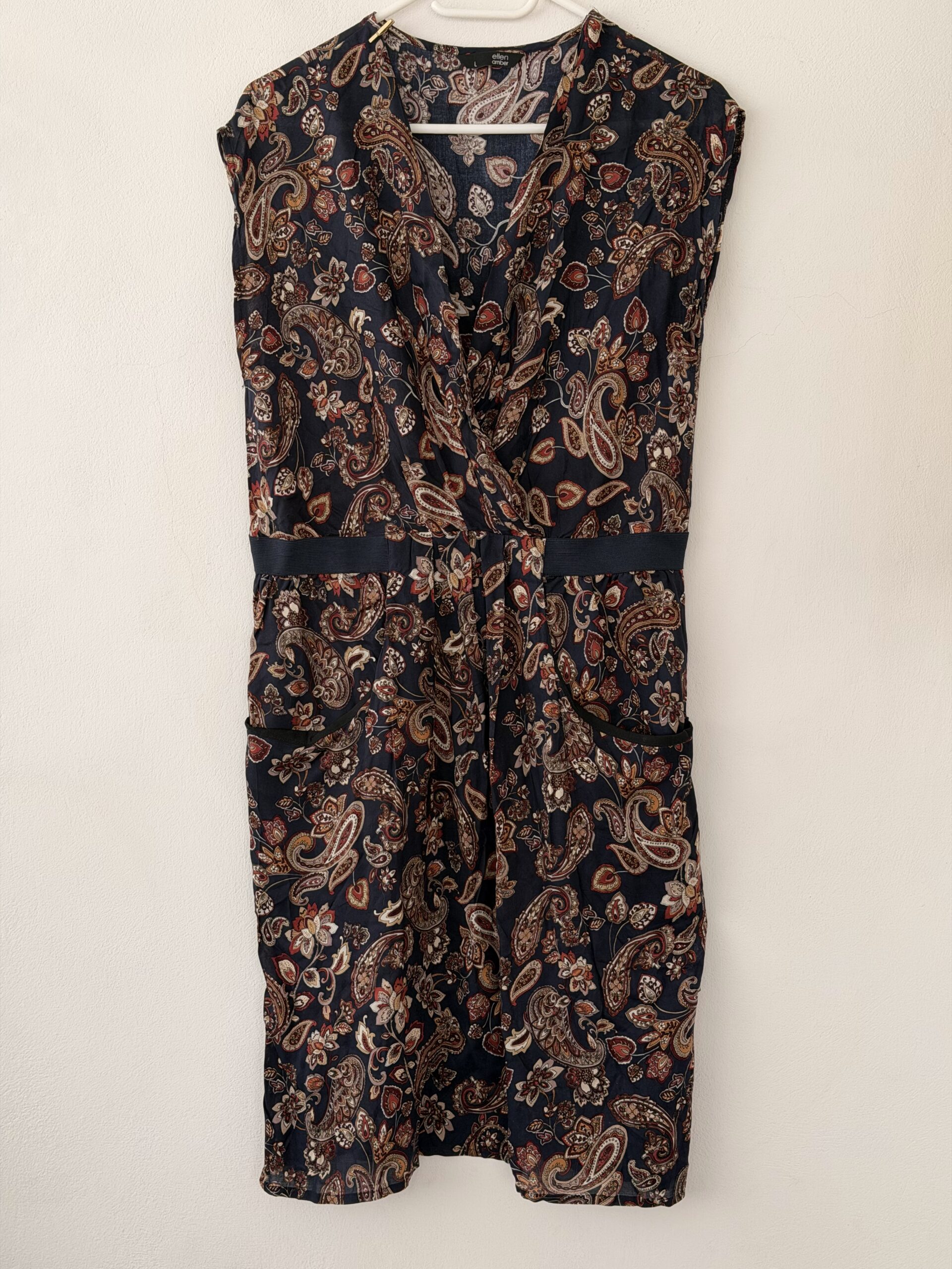 Ellen Amber Navy Paisley Midi Dress – Size L (100% Viscose) 1 Ellen Amber Navy Paisley Midi Dress – Size L (100% Viscose)