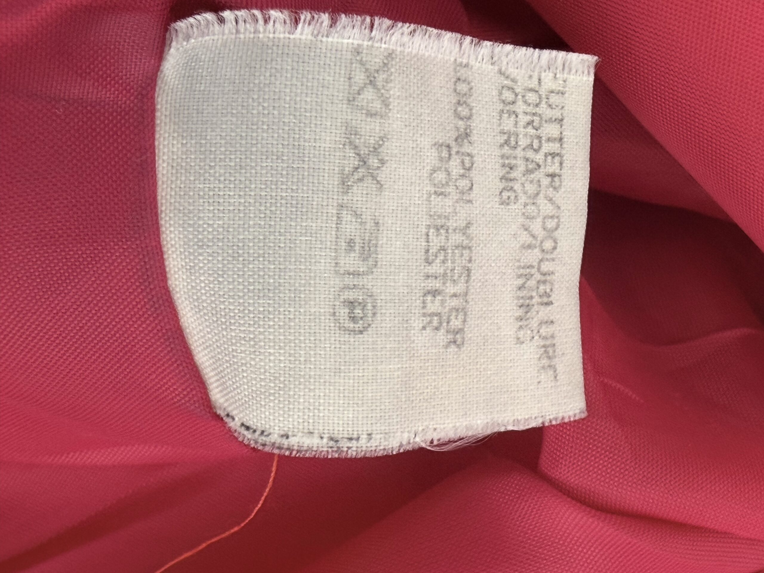 Vintage GOLDIX Fuchsia Blazer – Made in Italy – 100% Viscose – EU 38 5 Vintage GOLDIX Fuchsia Blazer – Made in Italy – 100% Viscose – EU 38 - Image 5