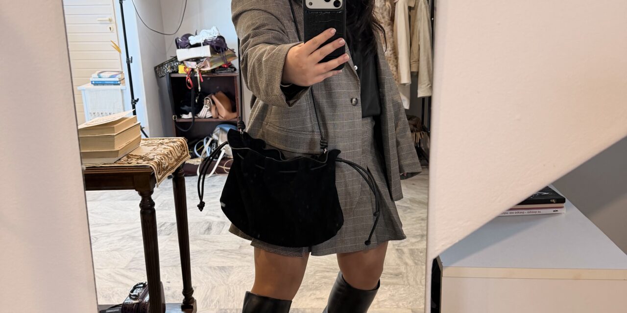 Το New Power Suit του 2026: Πώς το Σύγχρονο Office Look Επαναπροσδιορίζει τη Θηλυκότητα