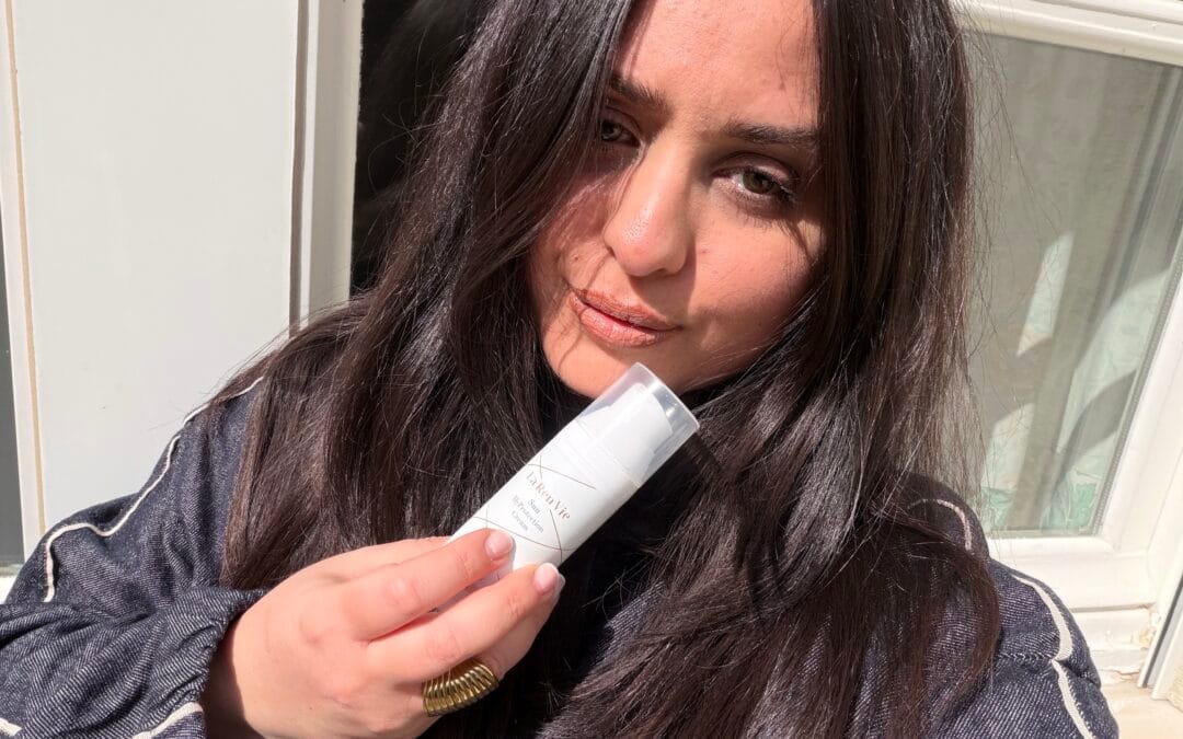 FASHION MEDIA BRAND 2 Το Μυστικό για «Glass Skin» κάτω από τον Ήλιο: Δοκιμάσαμε τη La Ren Vie Sun HyProtection Cream