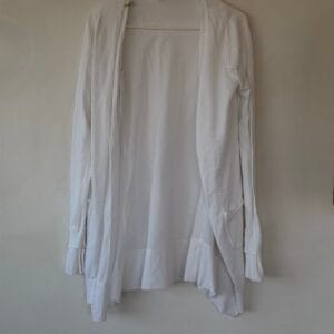 Coral Distressed Knit Sweater – Made in Italy 15 White Lightweight Cotton Cardigan – Alpha 42