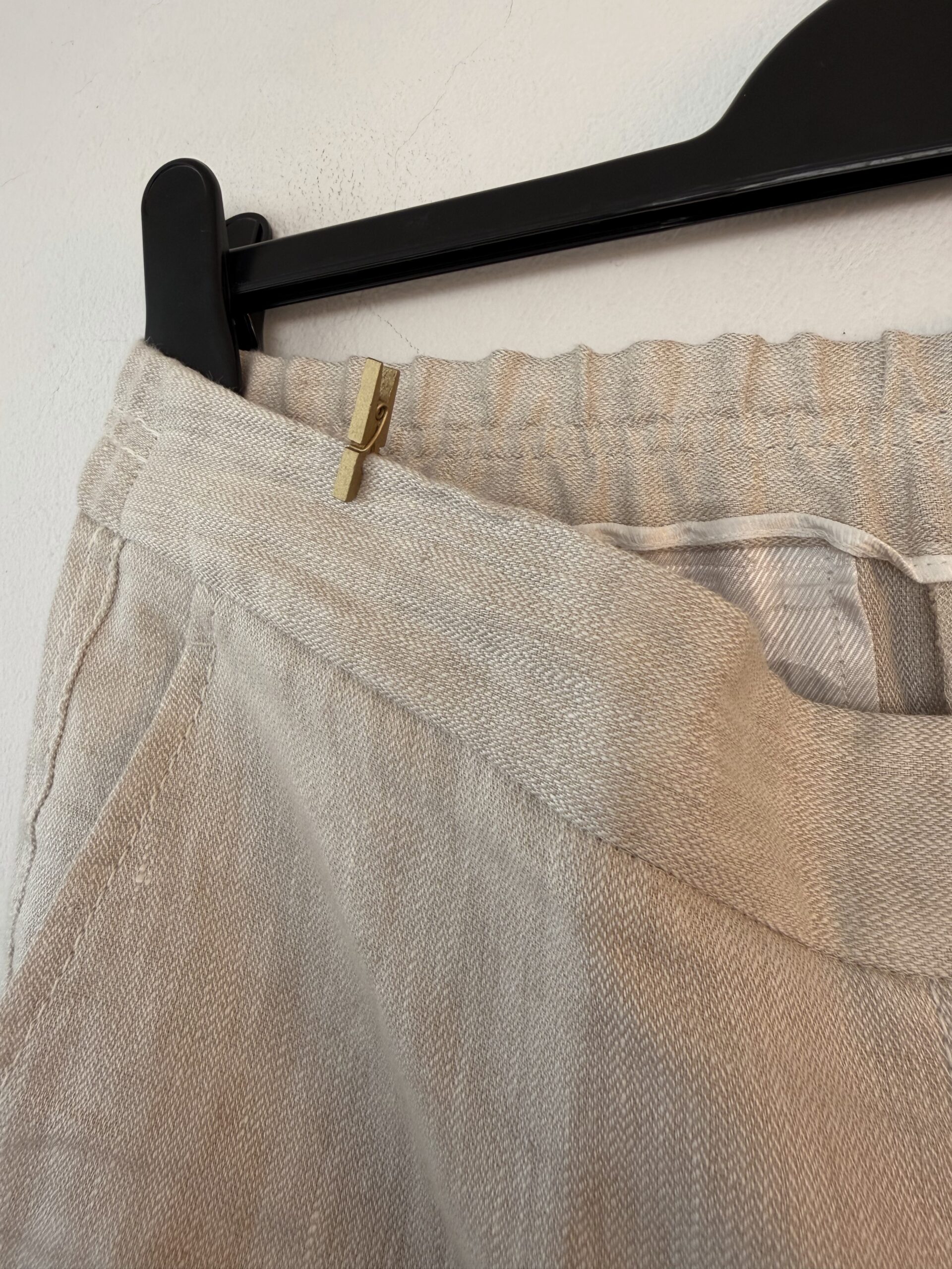 Massimo Dutti 100% Linen Pants – Premium Minimal Beige 5 Massimo Dutti 100% Linen Pants – Premium Minimal Beige - Image 5