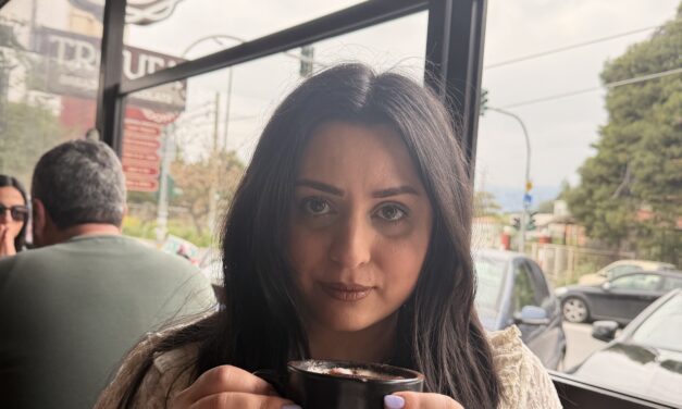 Το παστέλ λιλά είναι το νέο nude: Η τάση στο μανικιούρ που αντικαθιστά τα κλασικά neutrals