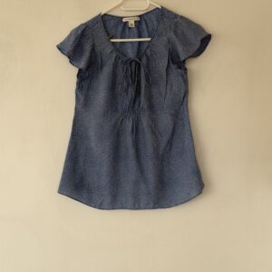 FASHION MEDIA BRAND 21 Banana Republic Silk Blouse – Blue Polka Dot Romantic Top