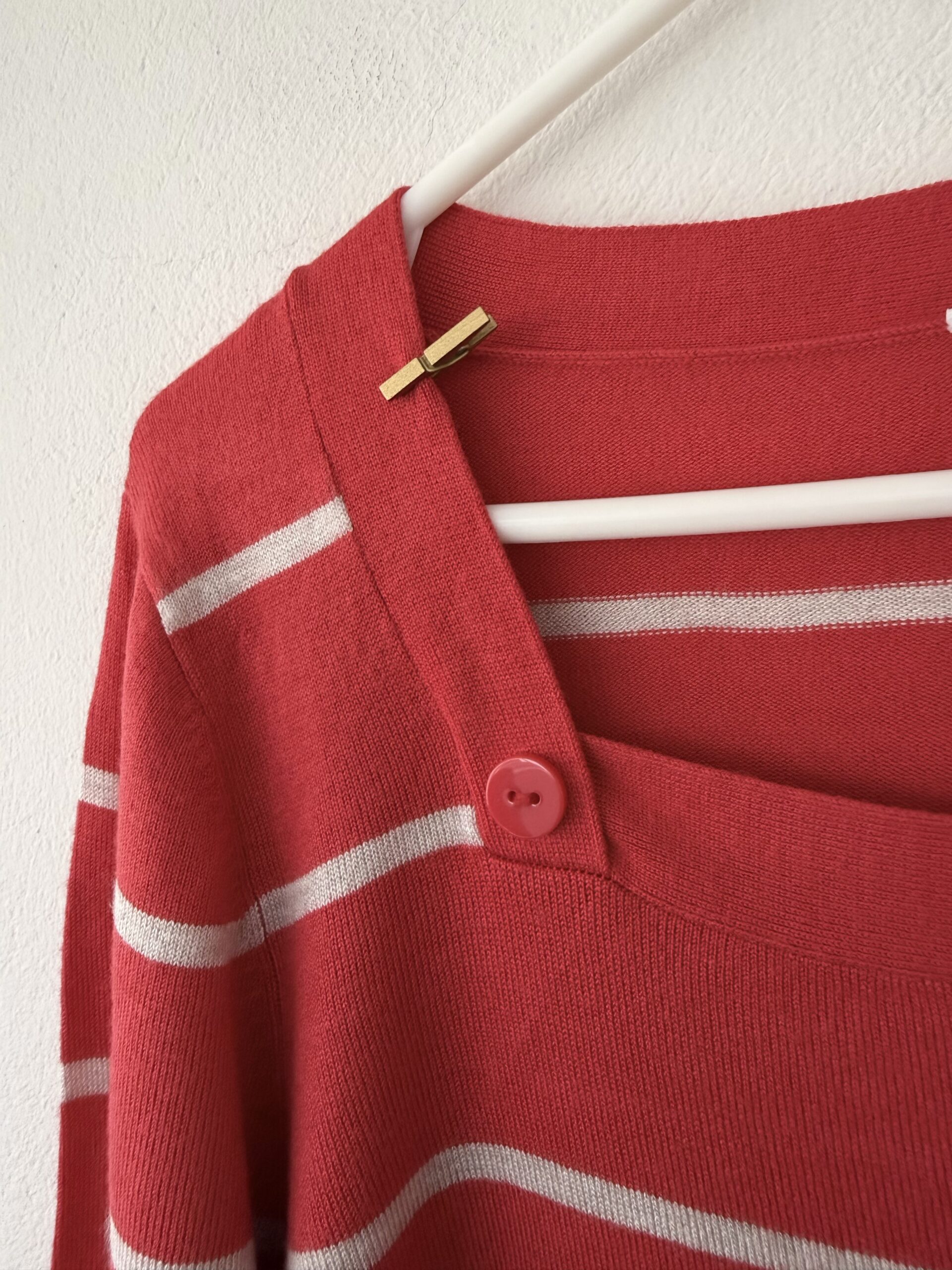 GEORGE Knit Top – EU 42 – Red Striped 2 GEORGE Knit Top – EU 42 – Red Striped - Image 2