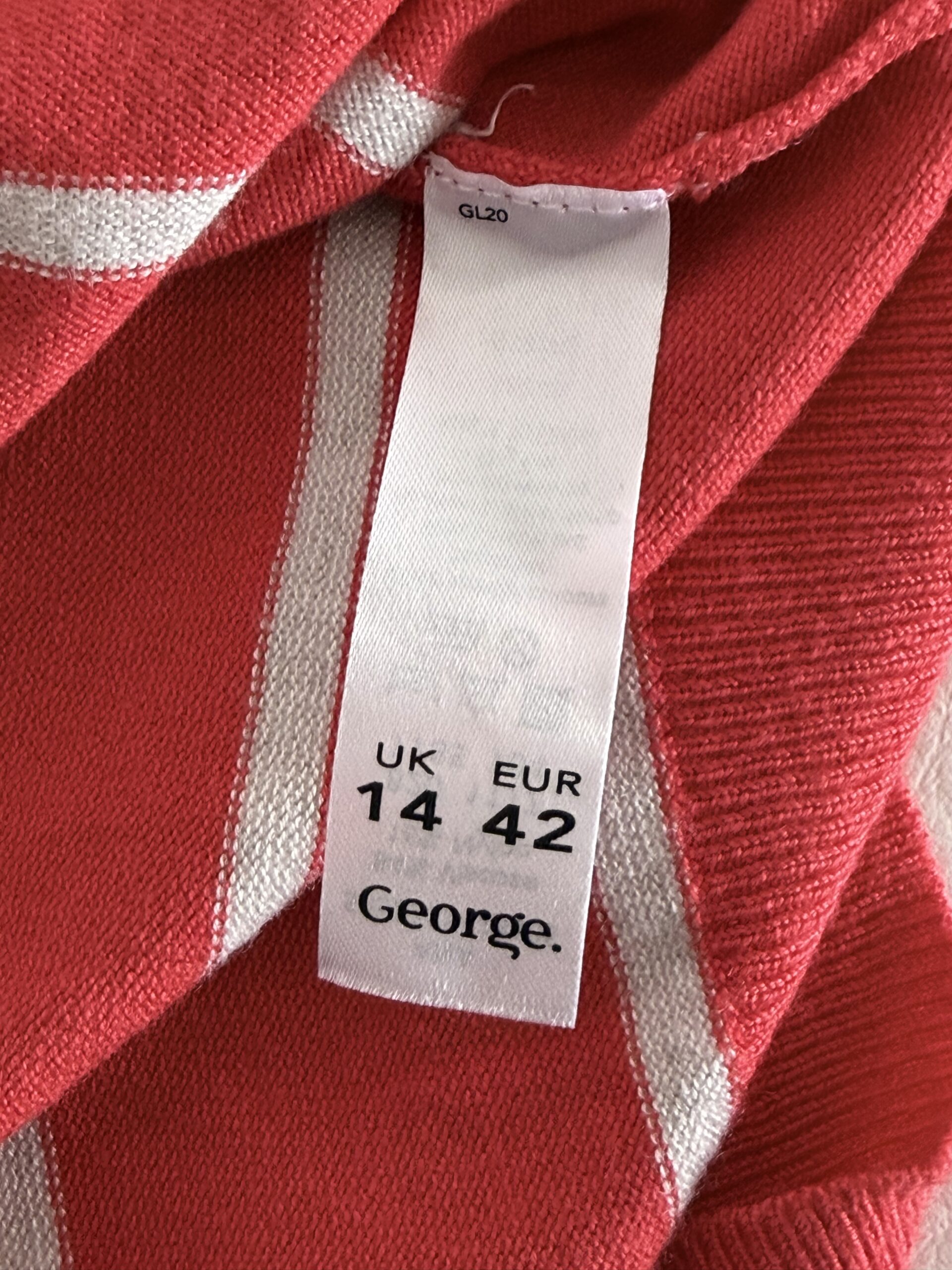 GEORGE Knit Top – EU 42 – Red Striped 6 GEORGE Knit Top – EU 42 – Red Striped - Image 6