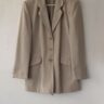 Minimal Tailored Blazer σε Warm Beige (Classic Fit)