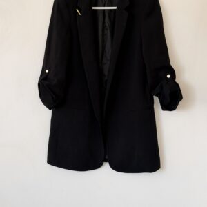 ZARA Black Tailored Blazer – Rolled Sleeve (XS)